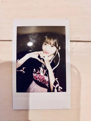 FRUITSZIPPER 사쿠라이 유이 폴라로이드