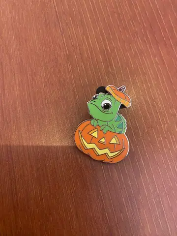 디즈니 캐릭터 시크릿 핀 배지 Pumpkin Pals