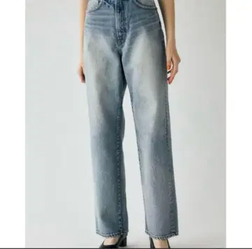 [ moussy ] HW DAMAGE LOOSE STRAIGHT 24인치