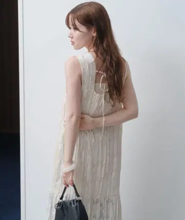 [ Kastane ] 시어 자카드 레이스 민소매 원피스