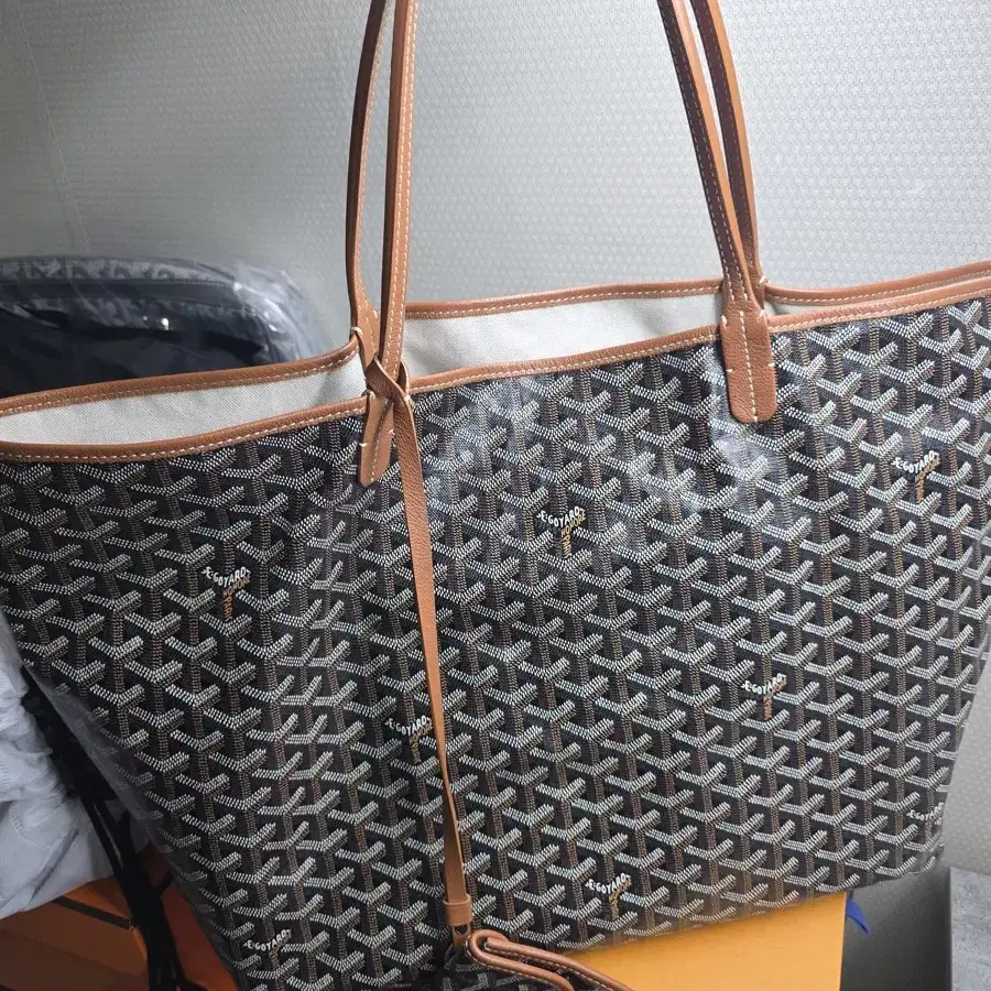 MUWM ENOKI MINI BAG Bag MUWM ENOKI MINI BAG on Bunjang