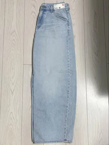 UNIQLO 배기 커브 데님