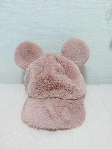 미키 귀 달린 핑크 캡