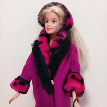 바비 Barbie