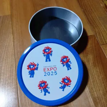 미야쿠미야쿠 빈 캔