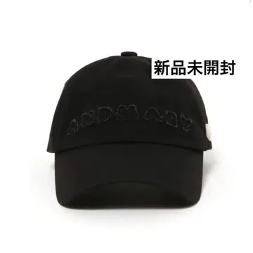 Mary logo cap