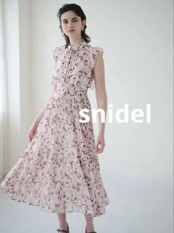 [ snidel ] Sustainable 프릴 플리츠 원피스
