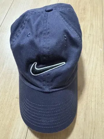 새상품급 NIKE 빈티지 캡
