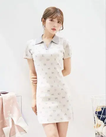 다리치 랜덤 로고 폴로 니트 원