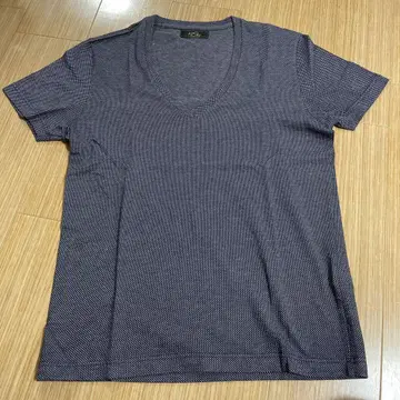 가브리엘레 파지니 V넥T셔츠 네이비 M사이즈
