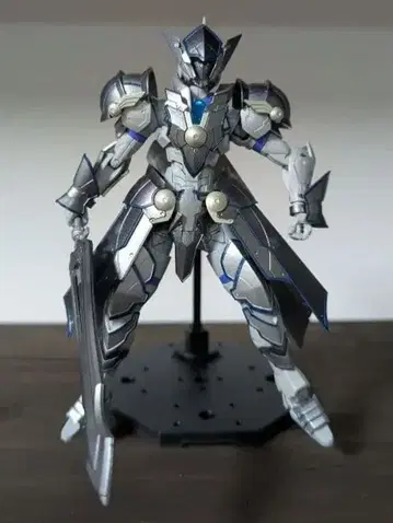 30MF 리벨 팔라딘 부분 페인팅 완성품