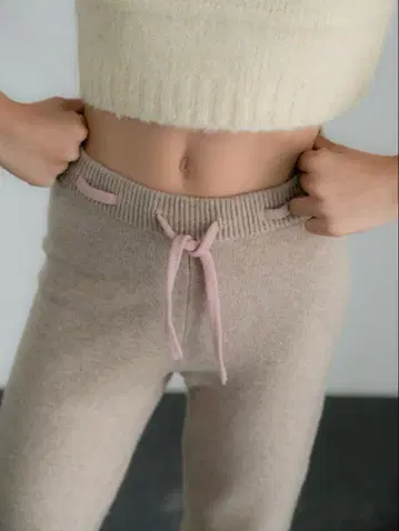 스티치 리본 팬츠 무스