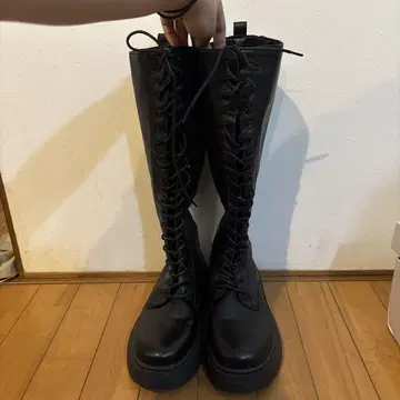 통굽 레이스업 롱 부츠 블랙