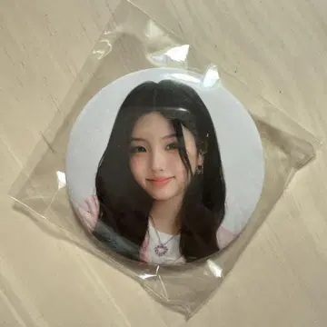 ILLIT 아이릿 원희 캔 배지 GLLITFR DAY