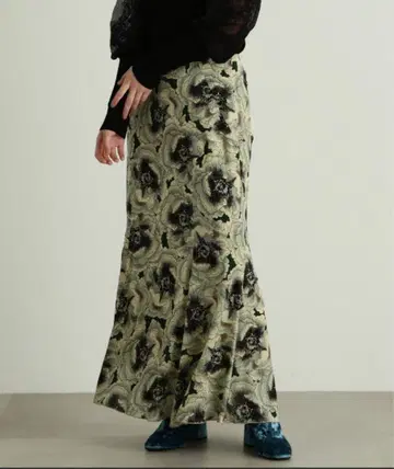 질 스튜어트 플라워 프린트 스커트