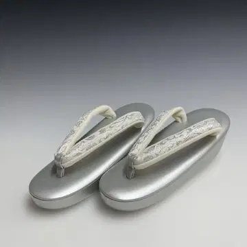 미사용 새상품 예복용 조리 실버 S 사이즈