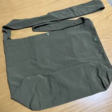 나일론 숄더백