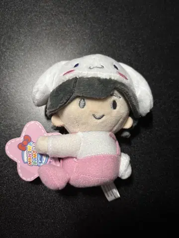 미치에다 슌스케 산리오 콜라보 봉제 인형