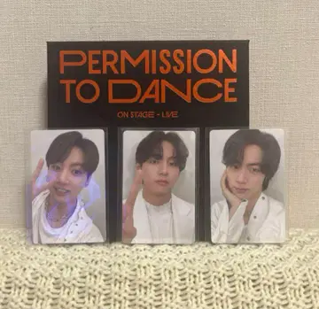 BTS PERMISSION TO DANCE ON STAGE  1
