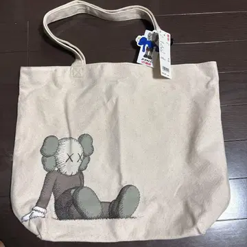[초레어] kaws x 유니클로 토트백