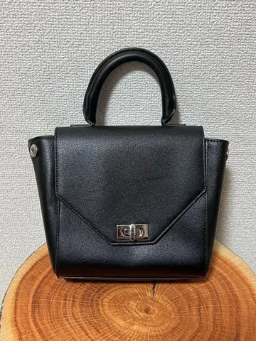 [ WEARISTA x HARE ] 2WAY 스퀘어 BAG (HARE)