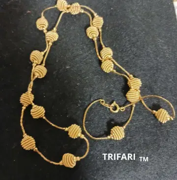 TRIFARI 골드 컬러 목걸이