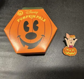 시크릿 핀 배지 Pumpkin Pals 할로윈 (피글렛)