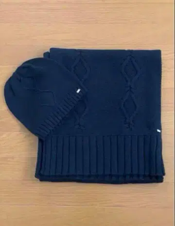 타미힐피거 머플러, 모자 세트