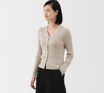 새상품 무인양품 부드러운 리브 V넥 가디건 오트밀