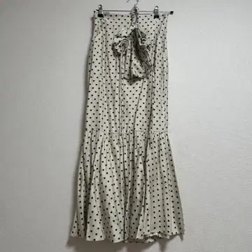 DEICY 복조리 백 포함 하트 무늬 머메이드 스커트