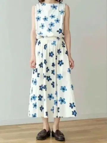 새상품 UNIQLO Marimekko 콜라보 스커트