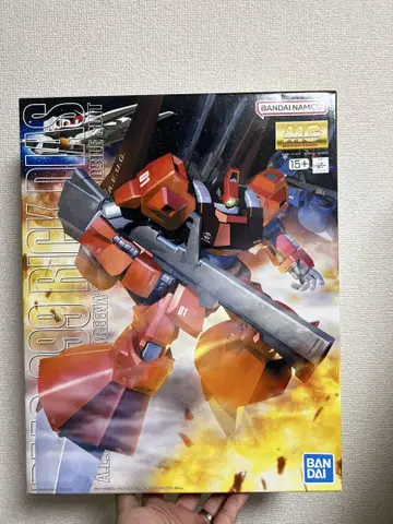 MG 1/100 릭 디아스 (콰트로기)