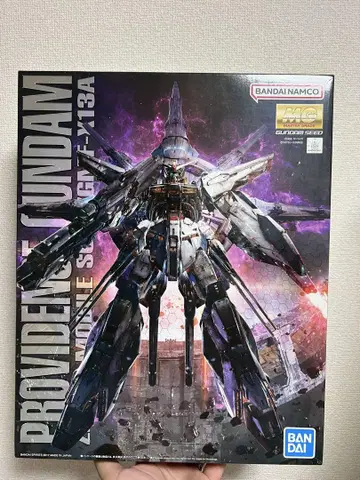 MG 1/100 프로비던스 건담