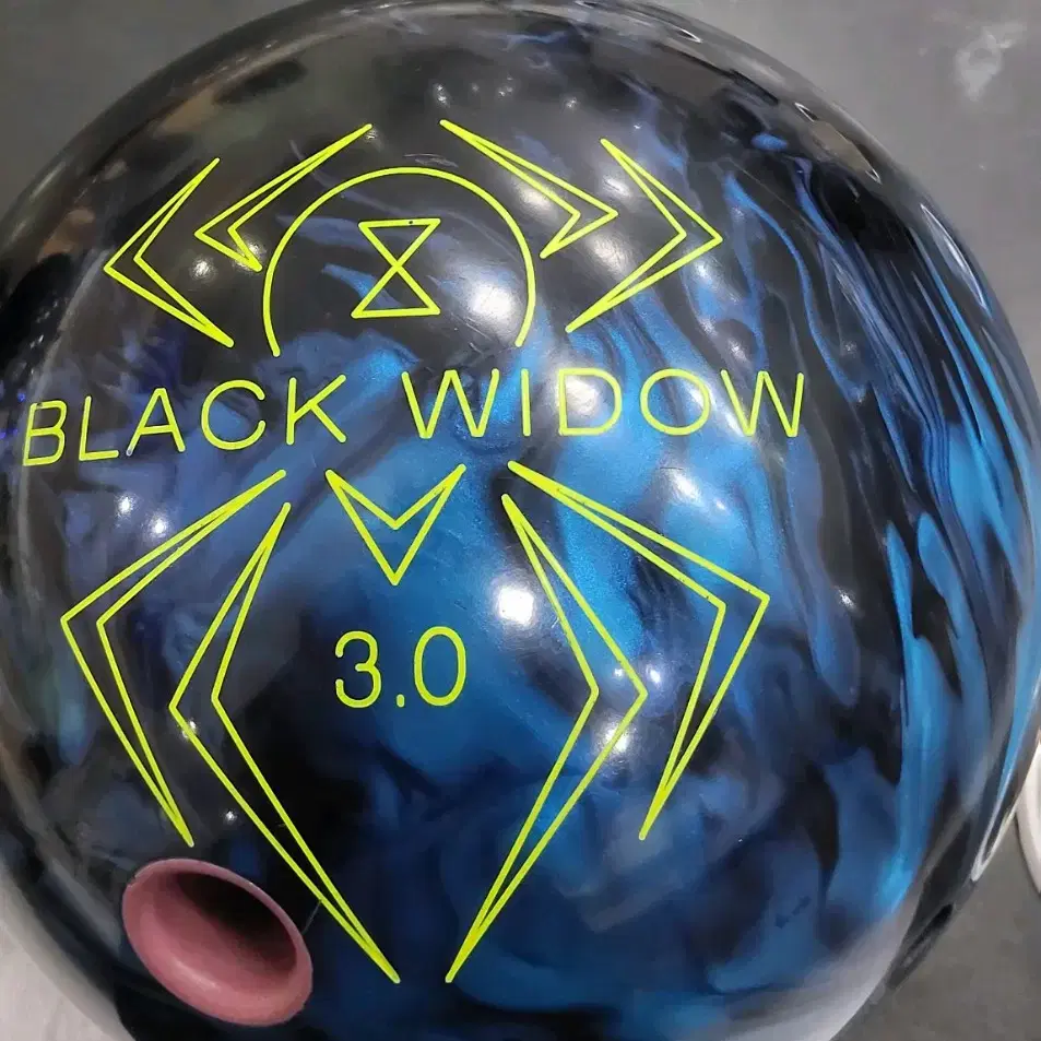 Black Widow 3.0 Sapphire Bowling Ball 15P #볼링공15,#블랙위도우