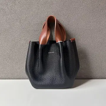 Hender Scheme 피아노 백 S 사이즈