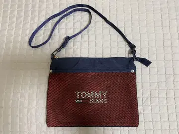 TOMMY JEANS 사코슈