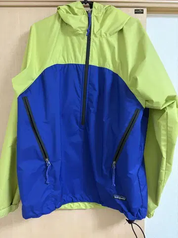 Patagonia 바람막이