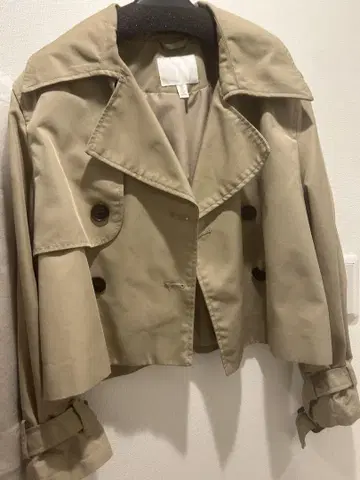 H&M / 숏 트렌치코트