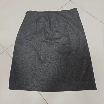 HUGO BOSS 타이트 스커트