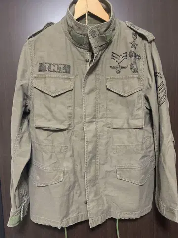 TMT M65 큐빅