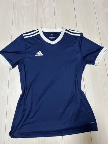 adidas T셔츠 네이비 컬러 스트라이프