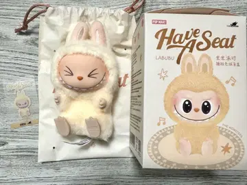 POP MART LABUBU 봉제 인형 라부부 Have a seat