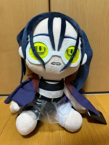 Ado 춤 봉제 인형