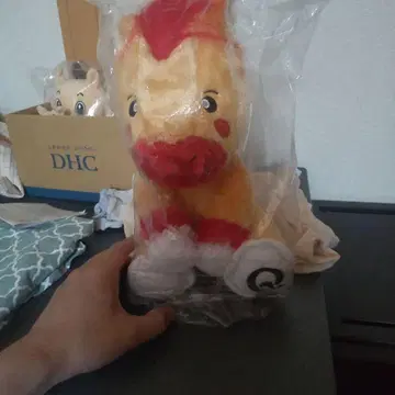 말 봉제 인형 약 30cm 빨간색 옐로우 컬러