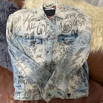 GUESS 오버사이즈 데님 재킷 오오모리 모토키 착용