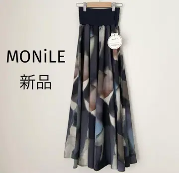 새상품 MONiLE  롱 스커트 플레어 스커트 모니레