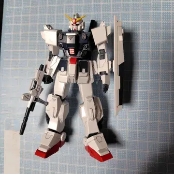 HGUC 1/144 RX-78-2 건담