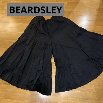 BEARDSLEY 귀여운 블랙 플레어 큐롯