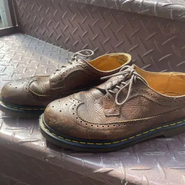 00s Dr.Martens 윙팁 브로그 슈즈 부츠 가죽 신발