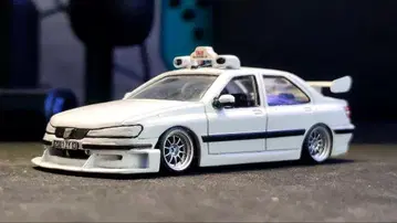 taxi 2 푸조 406 1/64 커스텀 미니카
